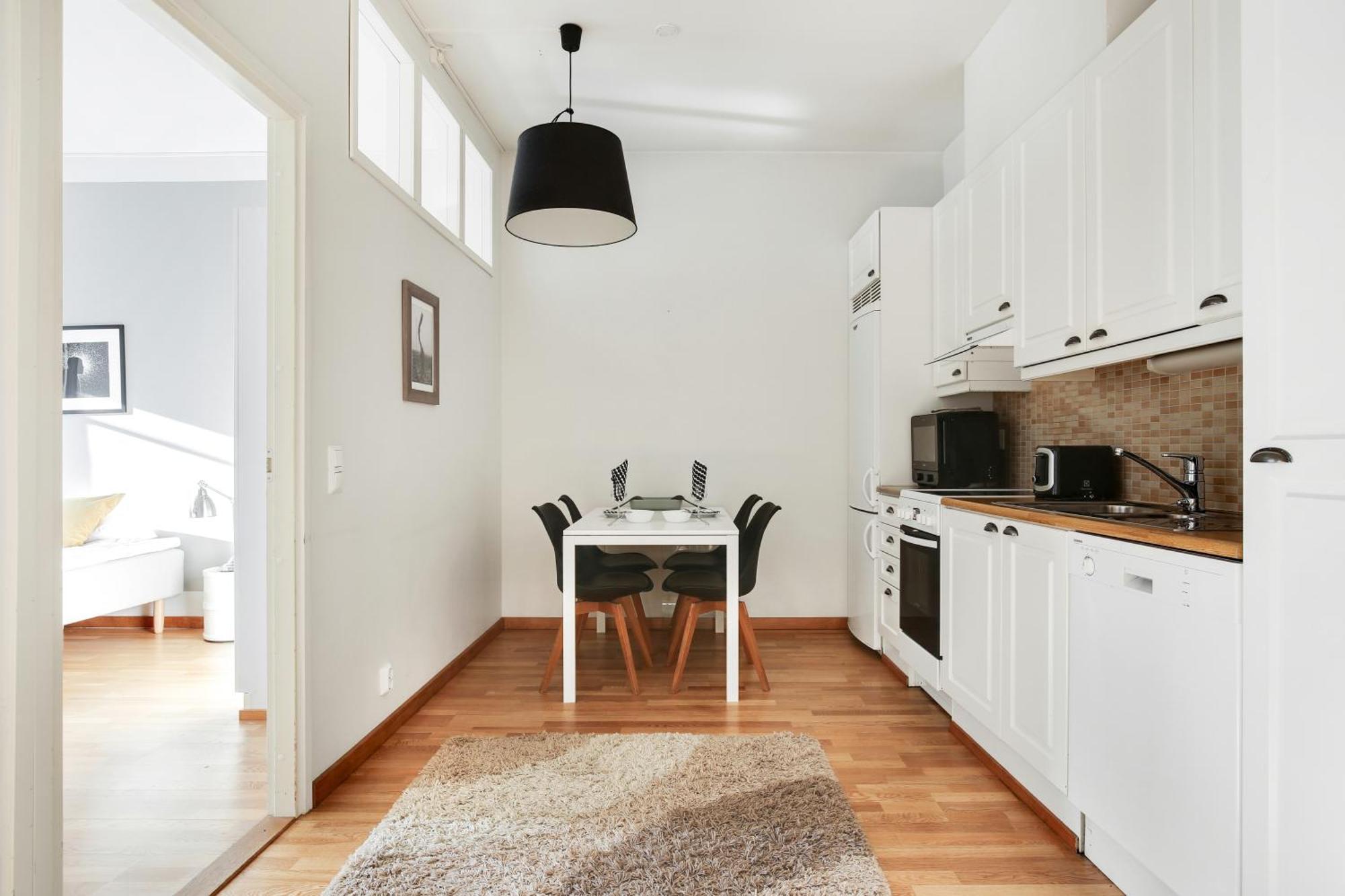 Kotimaailma Apartments Kamppi - 2Br For 4 Persons Хельсинки Экстерьер фото
