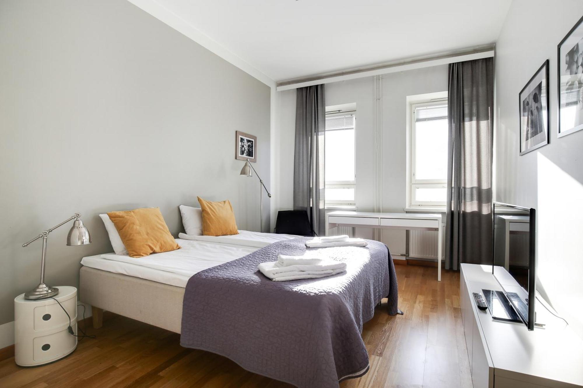 Kotimaailma Apartments Kamppi - 2Br For 4 Persons Хельсинки Экстерьер фото